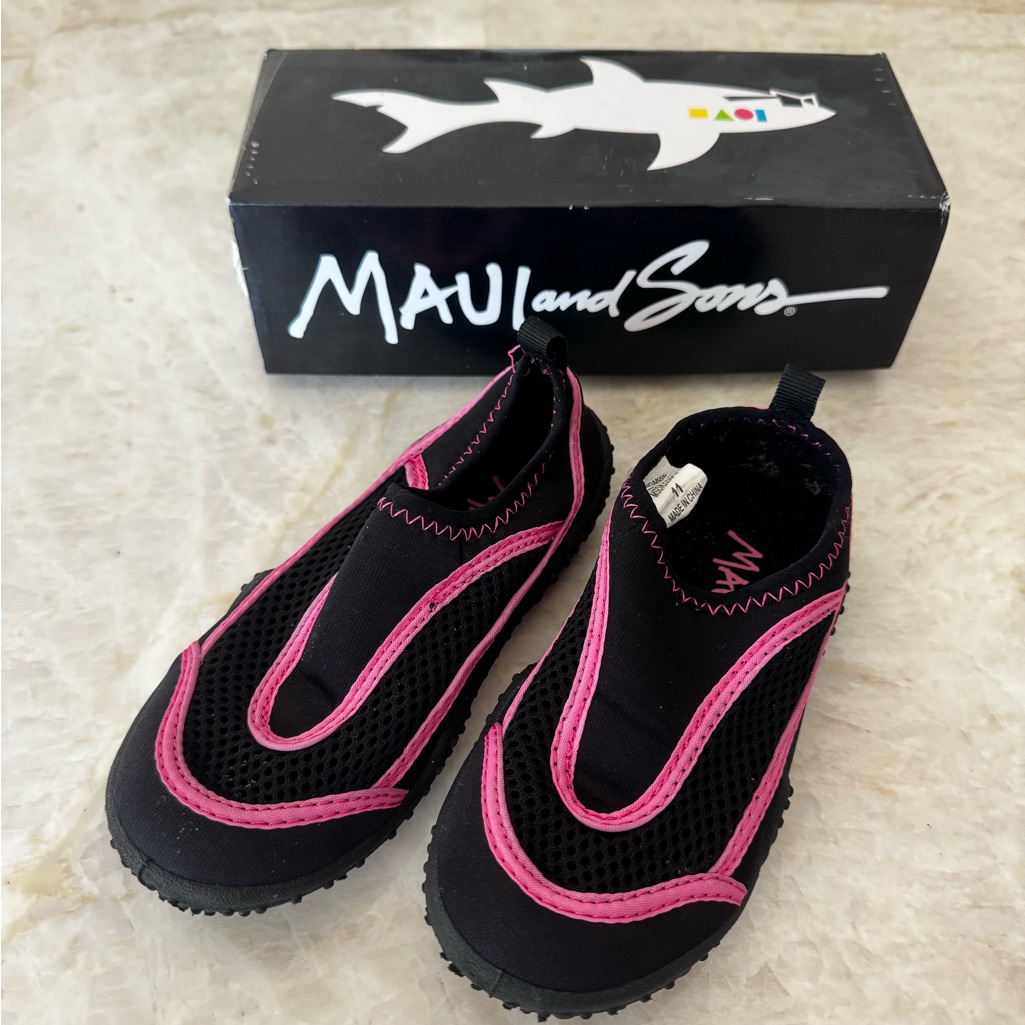 Maui And Sons Kids Black And Pink Water Shoes